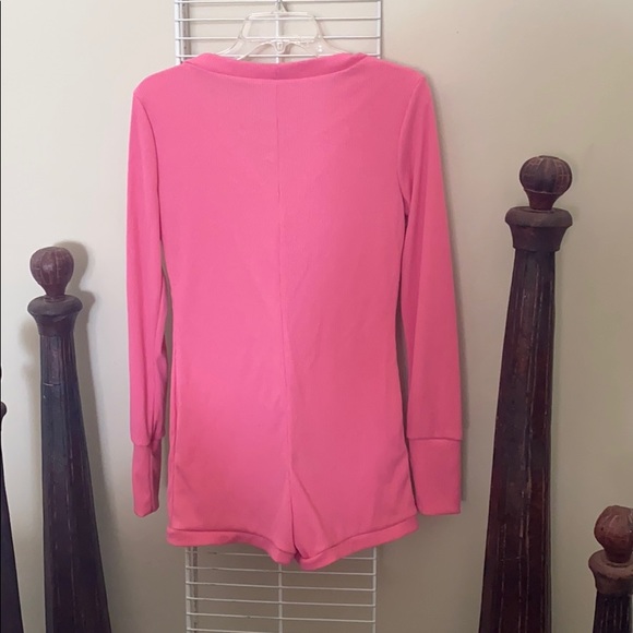 Sexy hot pink shirt short Onesie - Picture 2 of 2